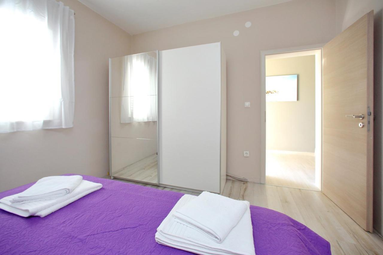 Apartments Sonia ซูโกชัน ภายนอก รูปภาพ