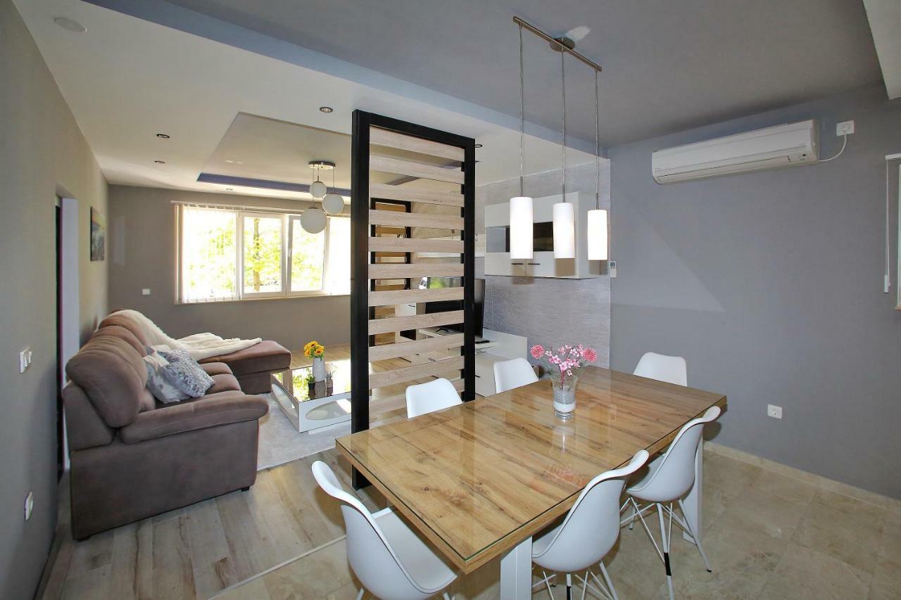 Apartments Sonia ซูโกชัน ภายนอก รูปภาพ