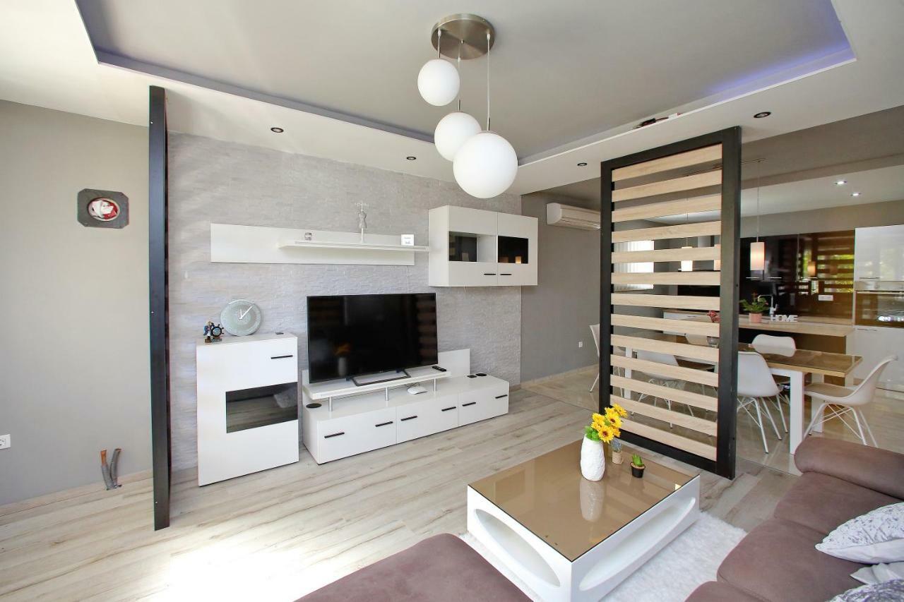 Apartments Sonia ซูโกชัน ภายนอก รูปภาพ