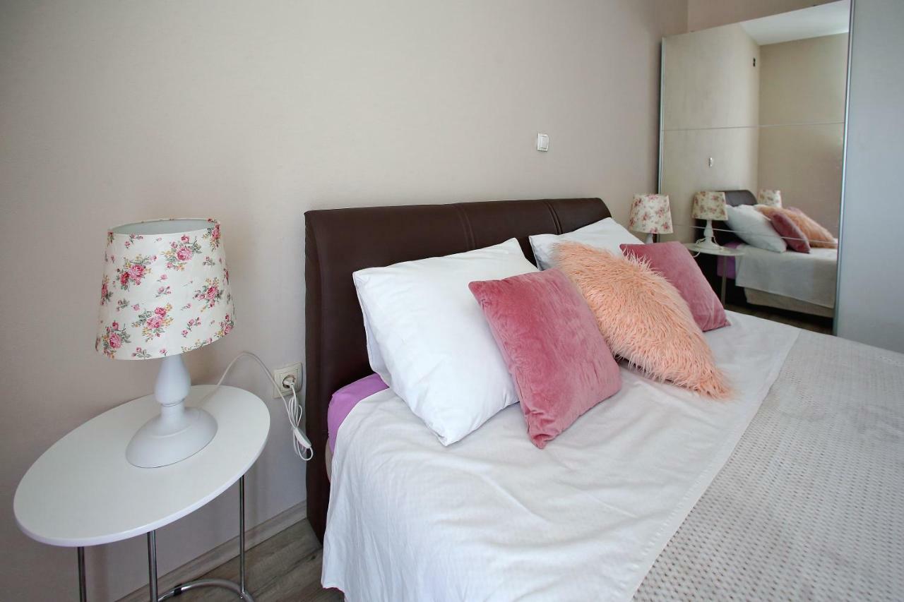 Apartments Sonia ซูโกชัน ภายนอก รูปภาพ