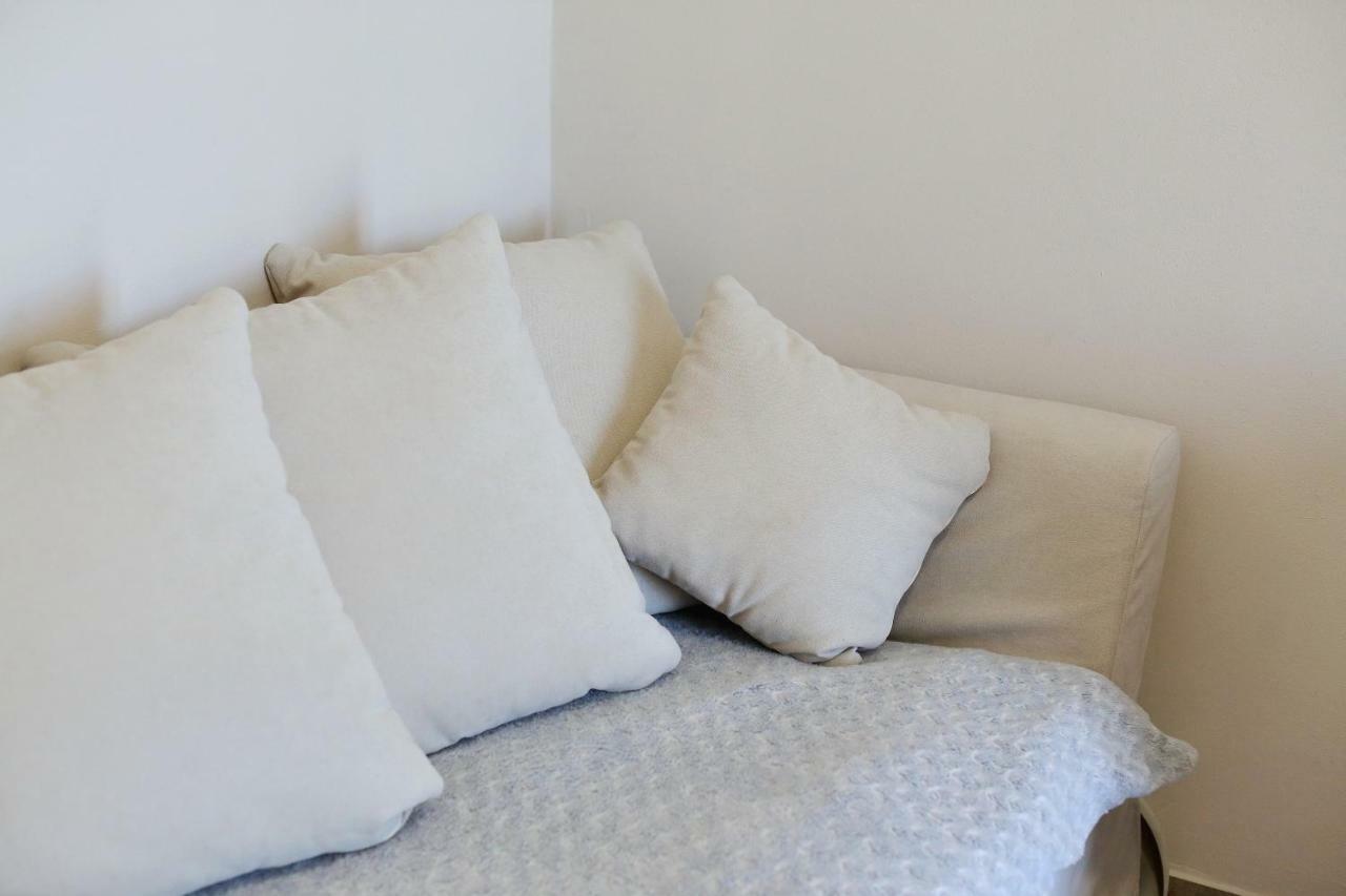 Apartments Sonia ซูโกชัน ภายนอก รูปภาพ